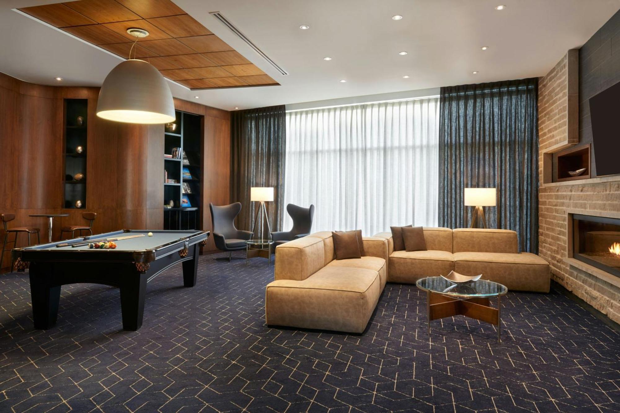 Residence Inn By Marriott Calgary Airport Екстериор снимка